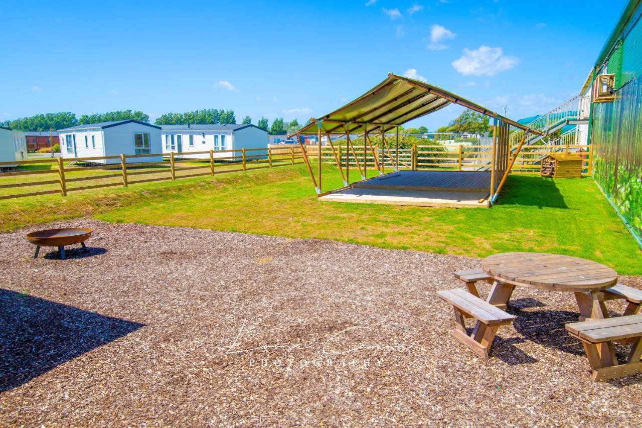 Sea 'N' Stars Platinum Plus Holiday Home With Views, Free Wifi And Netflix Camber Extérieur photo