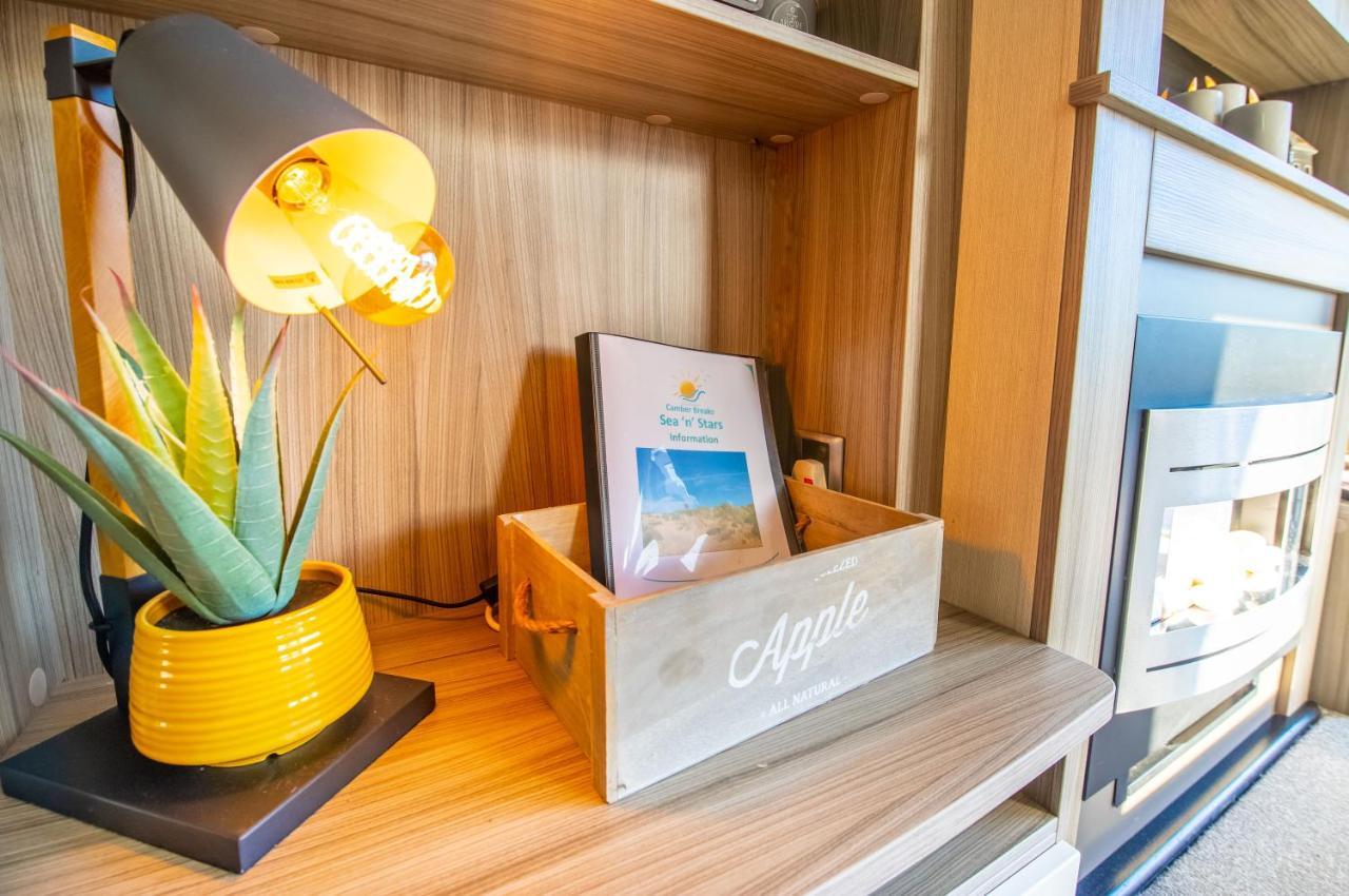 Sea 'N' Stars Platinum Plus Holiday Home With Views, Free Wifi And Netflix Camber Extérieur photo