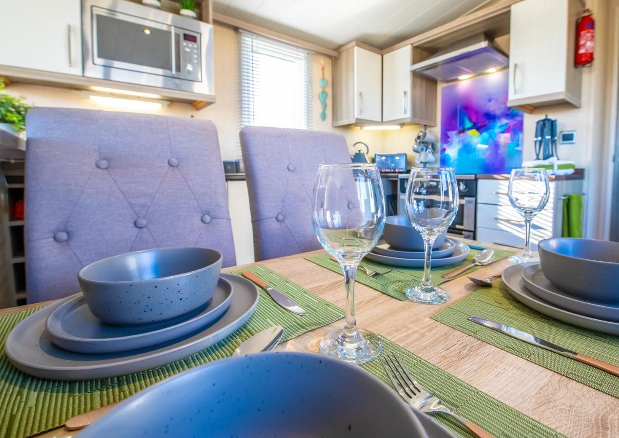 Sea 'N' Stars Platinum Plus Holiday Home With Views, Free Wifi And Netflix Camber Extérieur photo