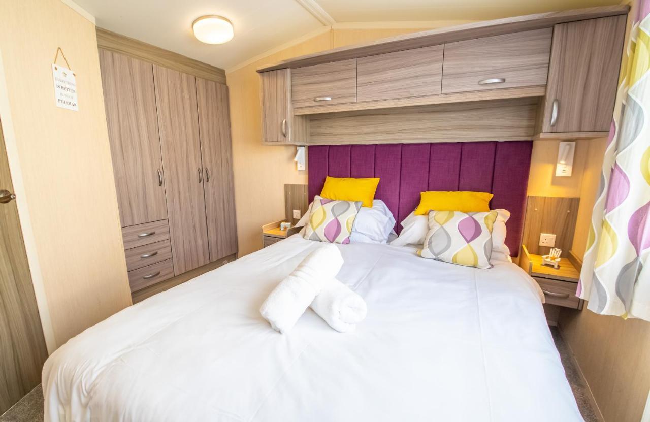Sea 'N' Stars Platinum Plus Holiday Home With Views, Free Wifi And Netflix Camber Extérieur photo