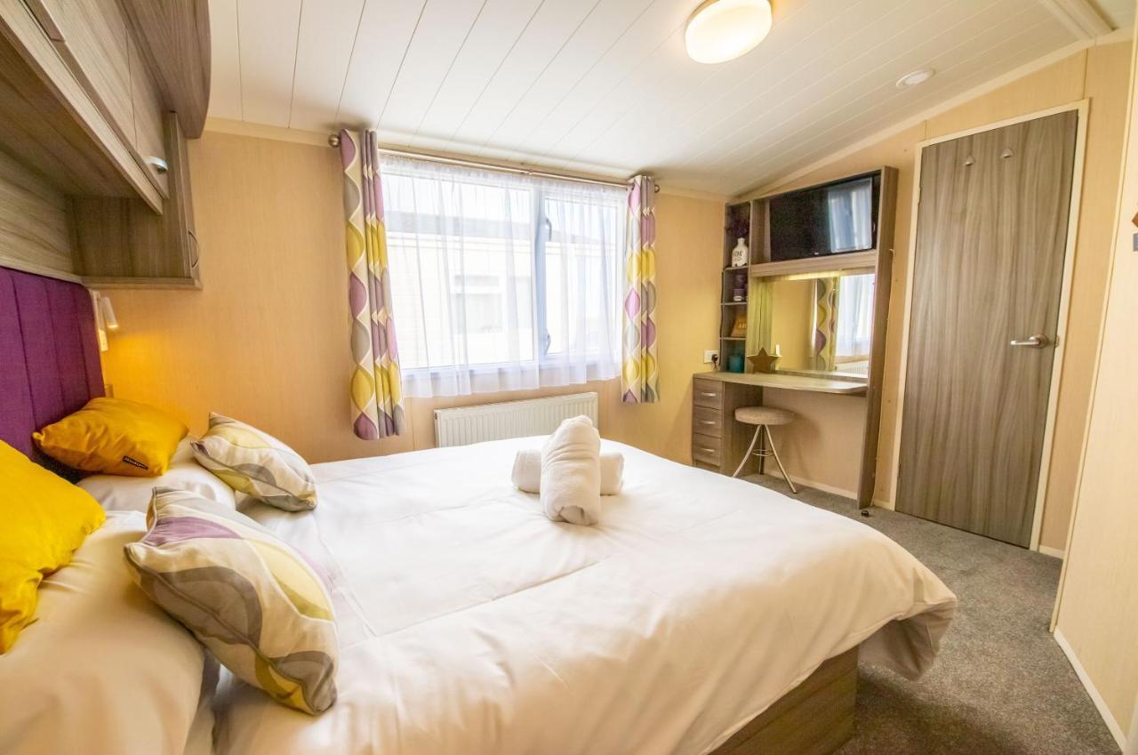 Sea 'N' Stars Platinum Plus Holiday Home With Views, Free Wifi And Netflix Camber Extérieur photo